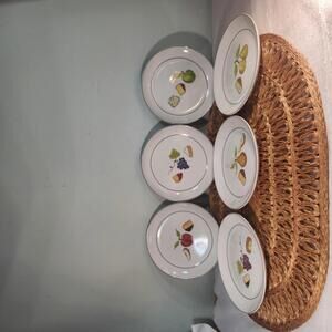 Crate & Barrel Fruit & Cheese Appetizer Plates – Set of 6 Ceramic Plates